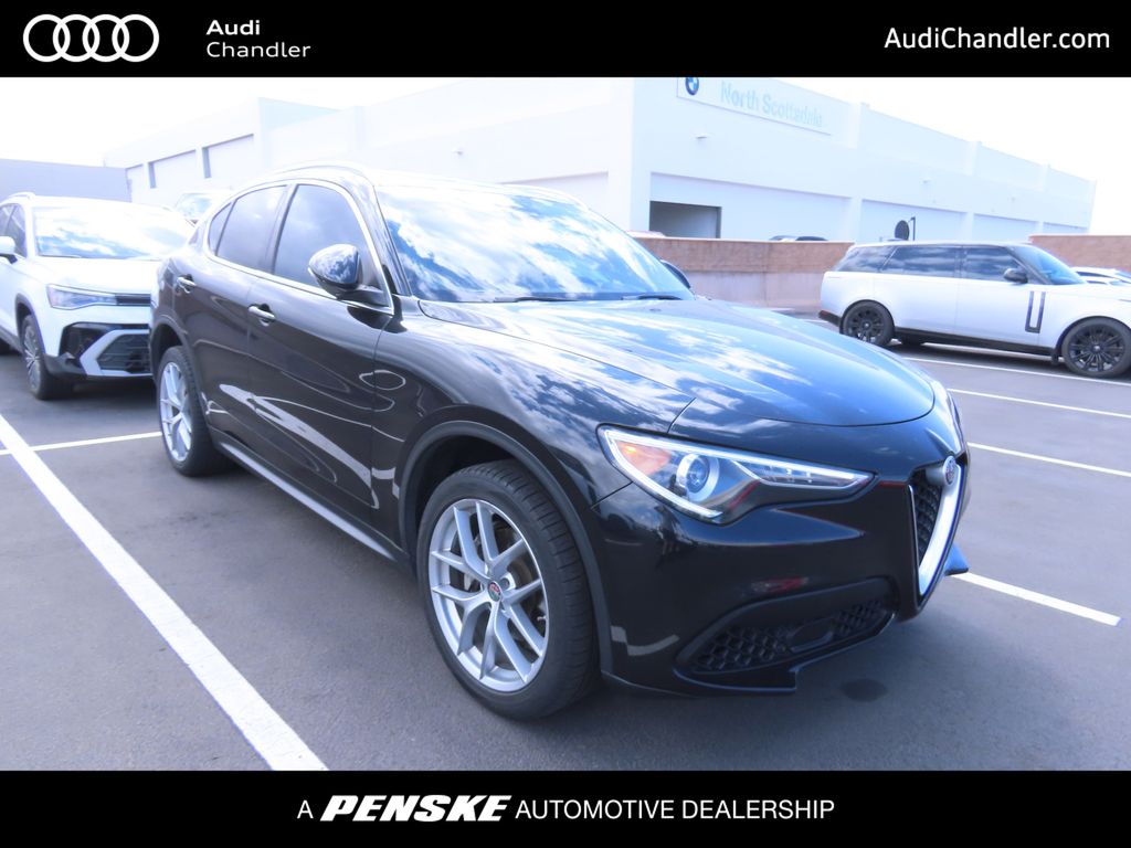 2018 Alfa Romeo Stelvio Base -
                  Chandler, AZ
