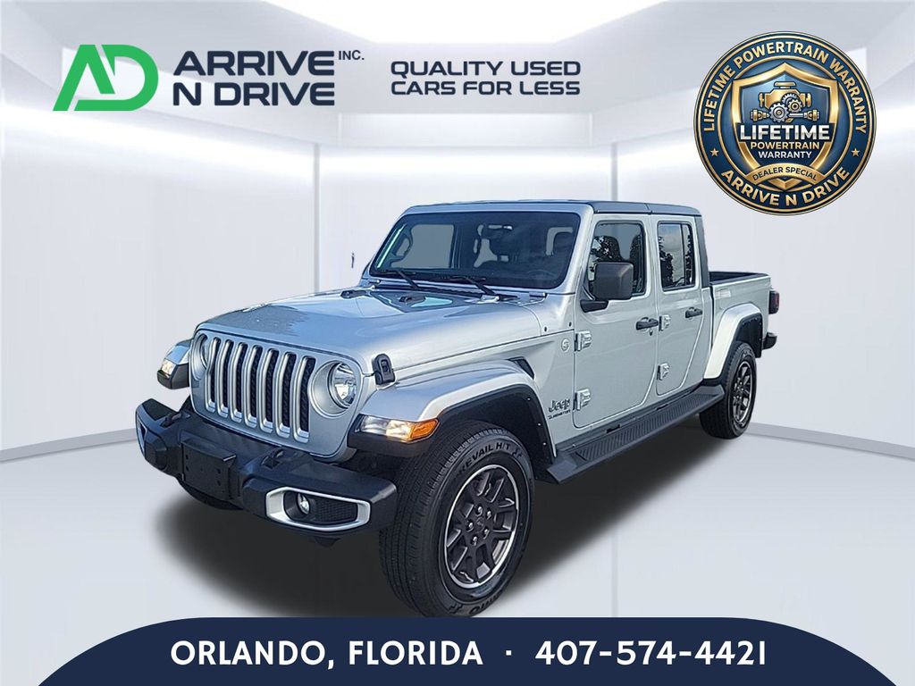 Silver 2022 Jeep Gladiator Pickup Truck Four-Wheel Drive 8-Speed Automatic