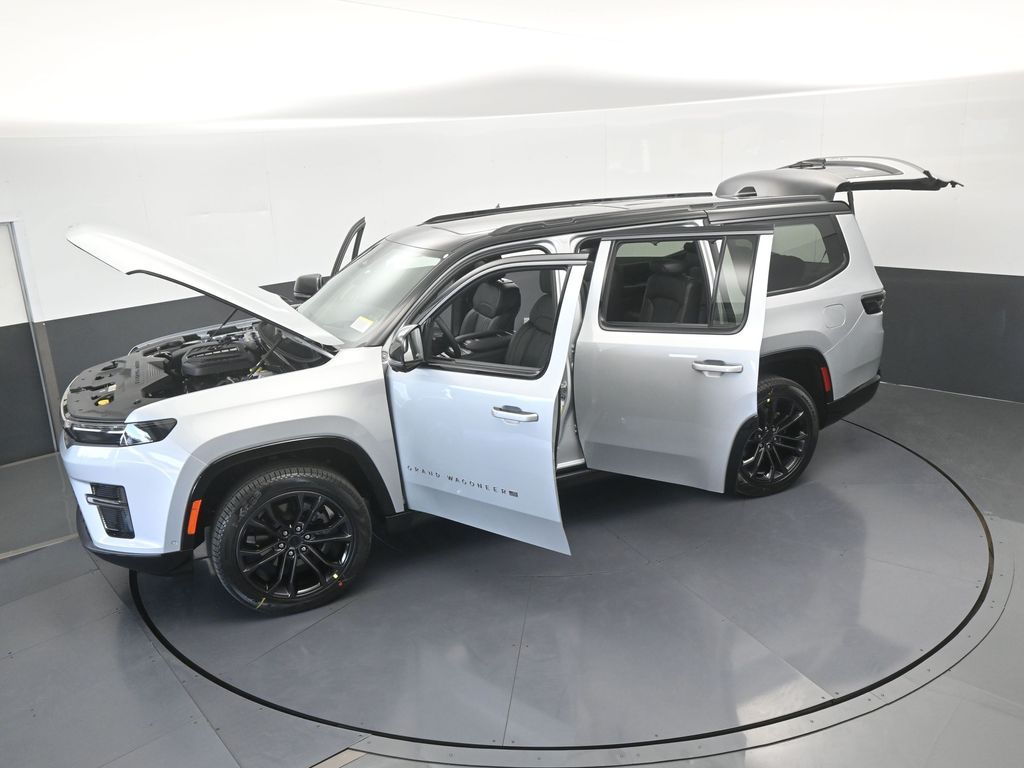 New 2026 Silver Zynith Jeep Summit Obsidian image 69