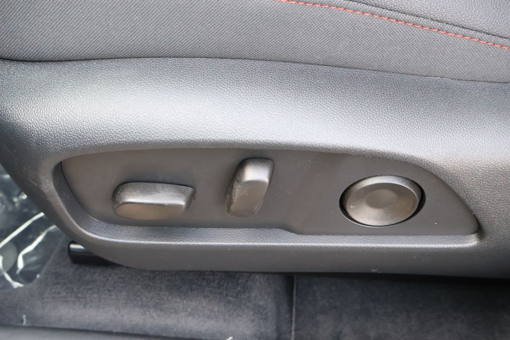 Thumbnail: 2026 Chevrolet Equinox - 17