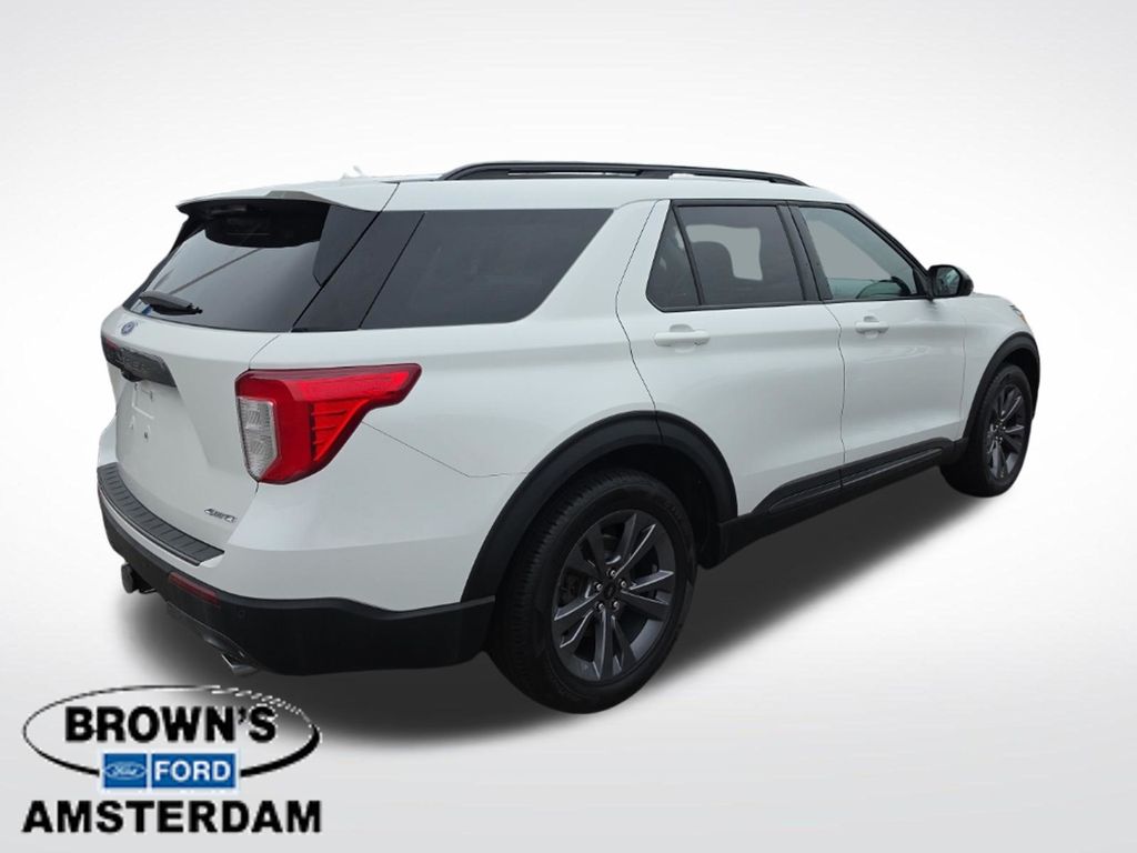 2023 Ford Explorer XLT - 6
