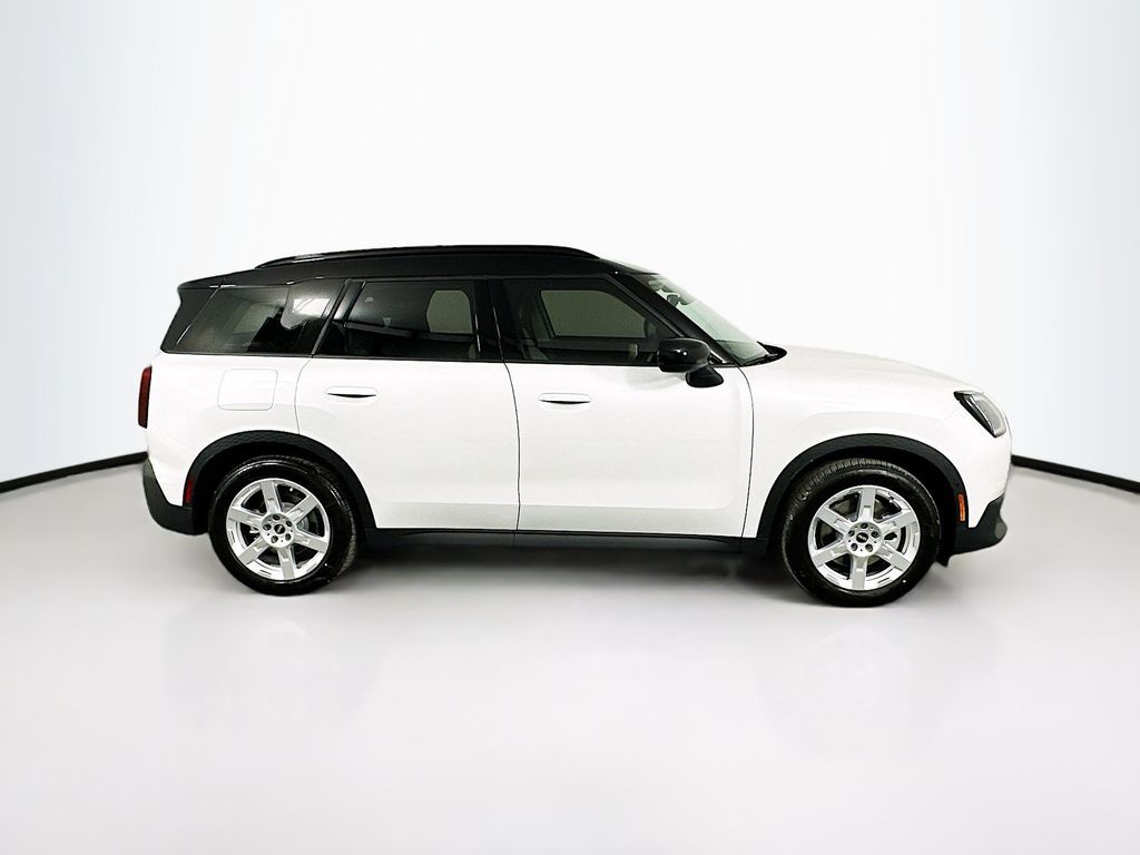 2025 MINI Cooper Countryman  4