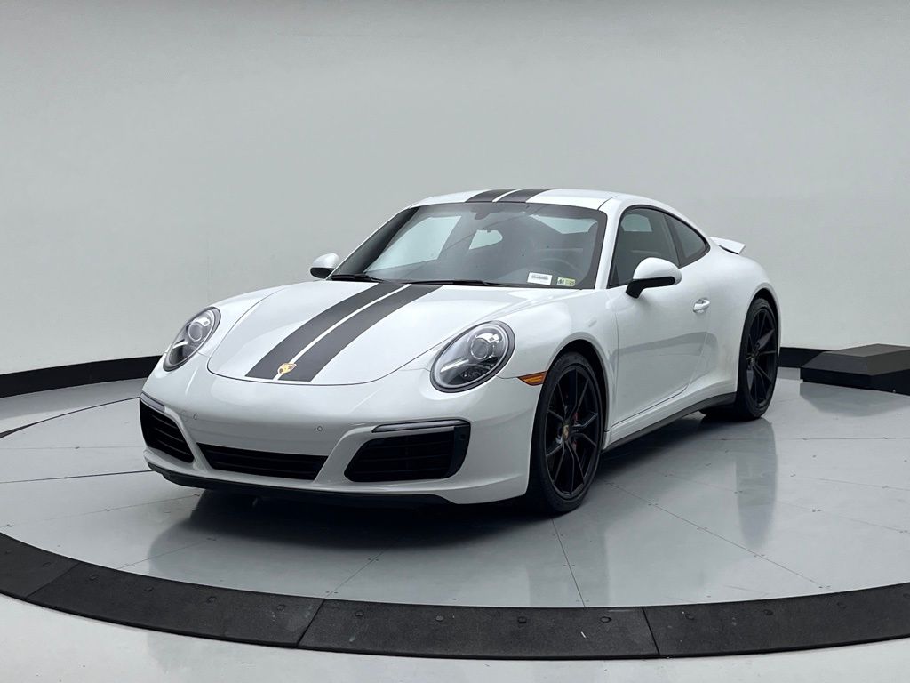 2019 Porsche 911 Carrera 4S -
                Chantilly, VA