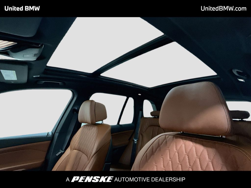 Thumbnail: 2026 BMW X5 - 12