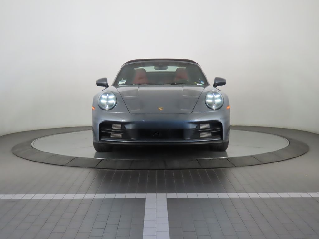 Thumbnail: 2025 Porsche 911 - 10