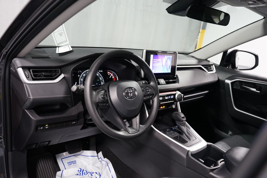 Thumbnail: 2025 Toyota RAV4 - 11