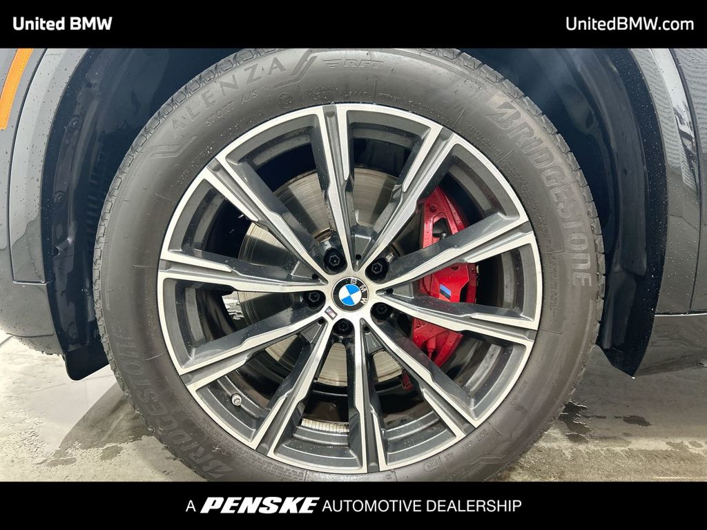 Thumbnail: 2025 BMW X5 - 10