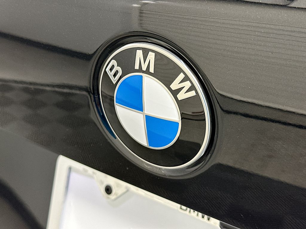 Thumbnail: 2026 BMW X5 - 22