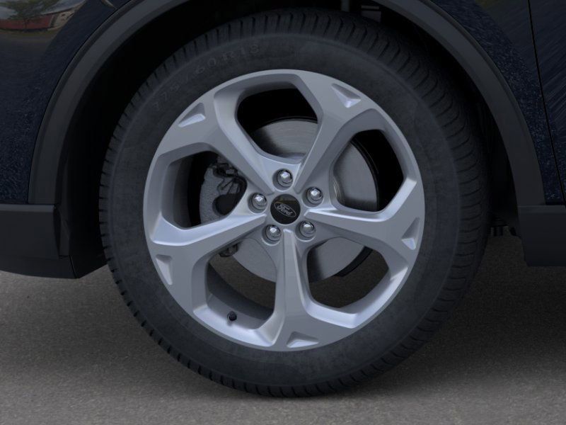 2025 Ford Escape ST-Line photo