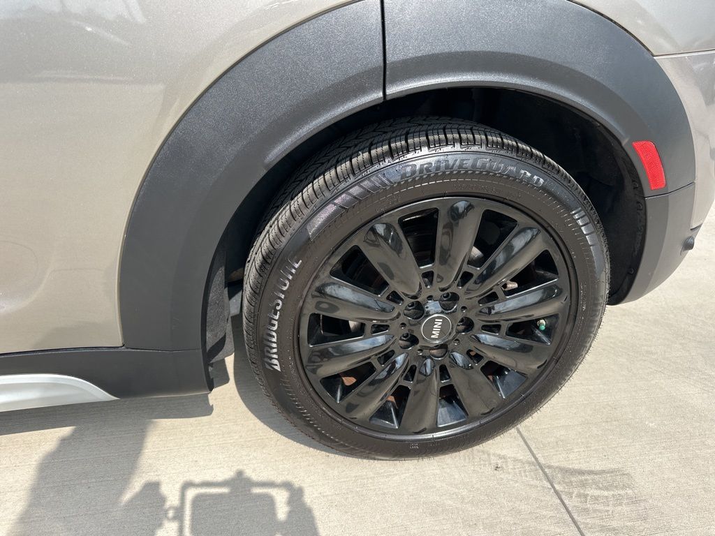2018 Melting Silver Metallic MINI Countryman E Countryman AWD SUV