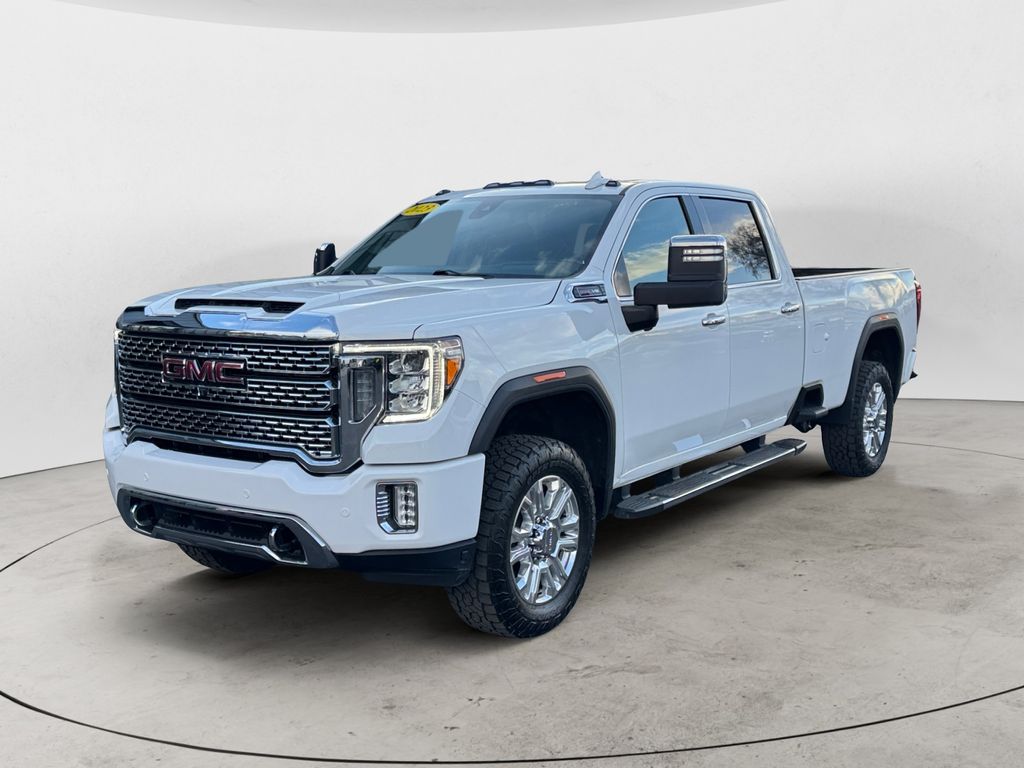 Used 2023 White GMC Denali image 3