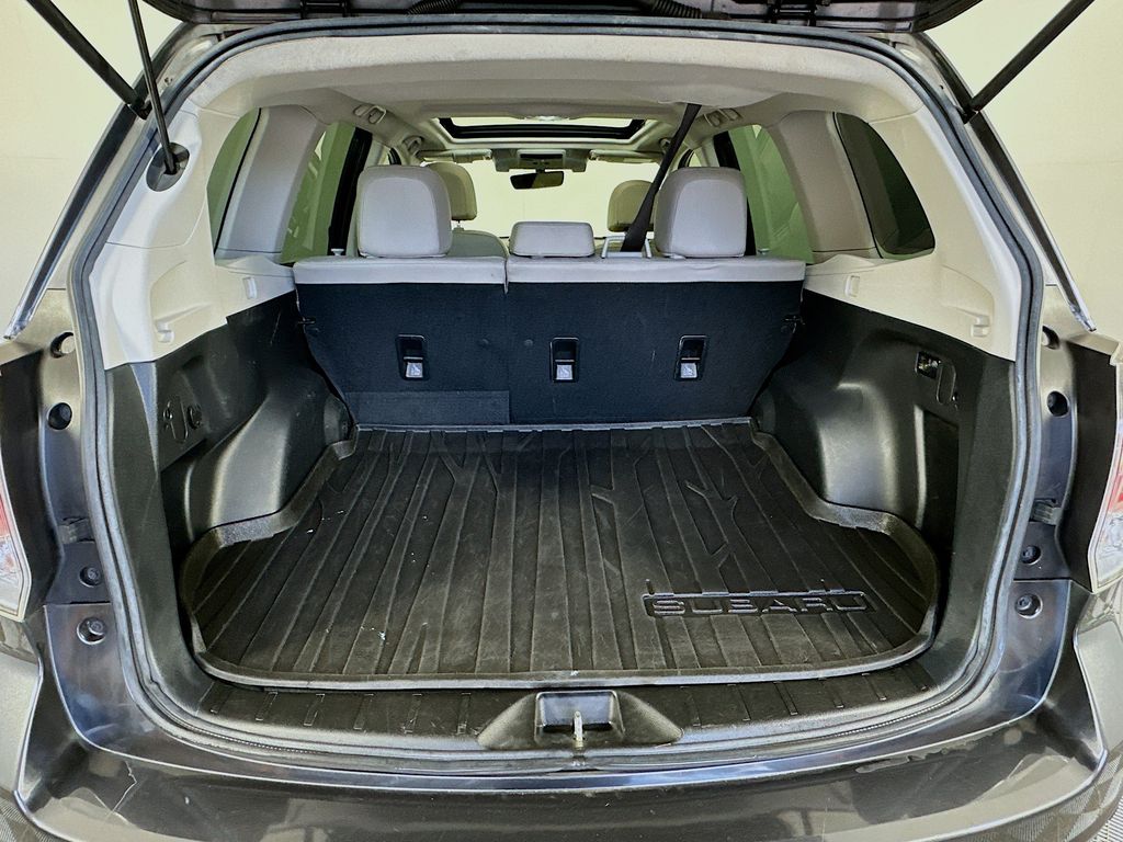 Thumbnail: 2018 Subaru Forester - 24