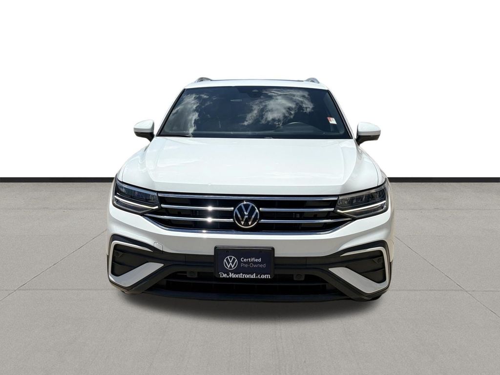 2024 Volkswagen Tiguan 2.0T SE - 1