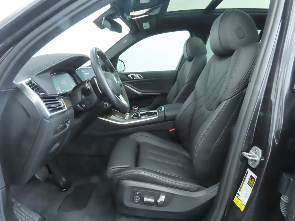 Thumbnail: 2023 BMW X5 - 20