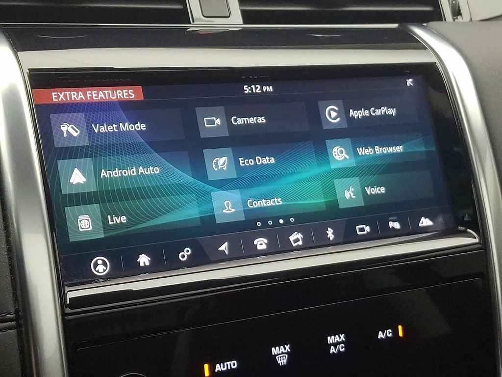 Thumbnail: 2020 Land Rover Discovery Sport - 25