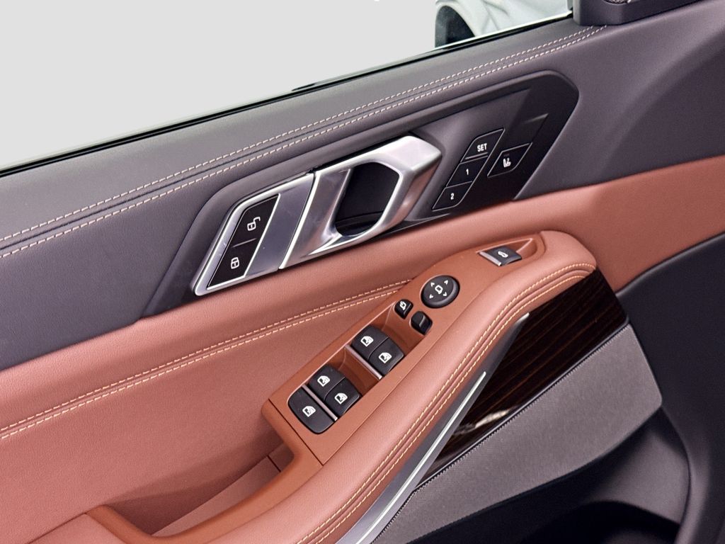 Thumbnail: 2026 BMW X5 - 22