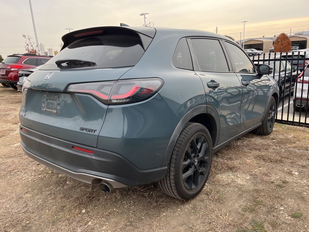 Thumbnail: 2023 Honda HR-V - 3