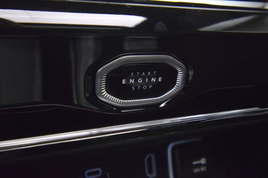 new 2026 Jeep Grand Cherokee L car, priced at $62,018