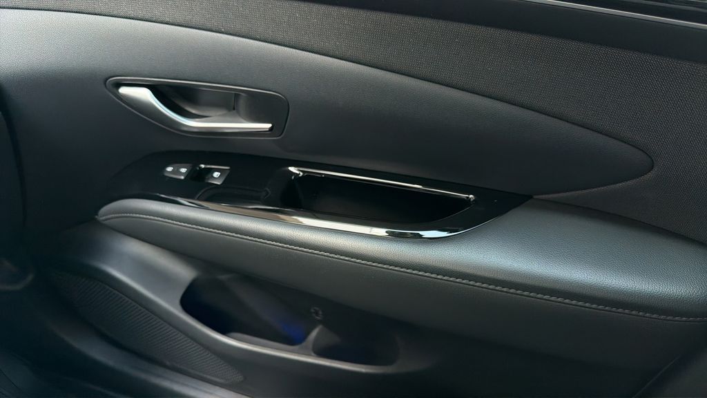 Used 2022 Silver Hyundai Limited image 14
