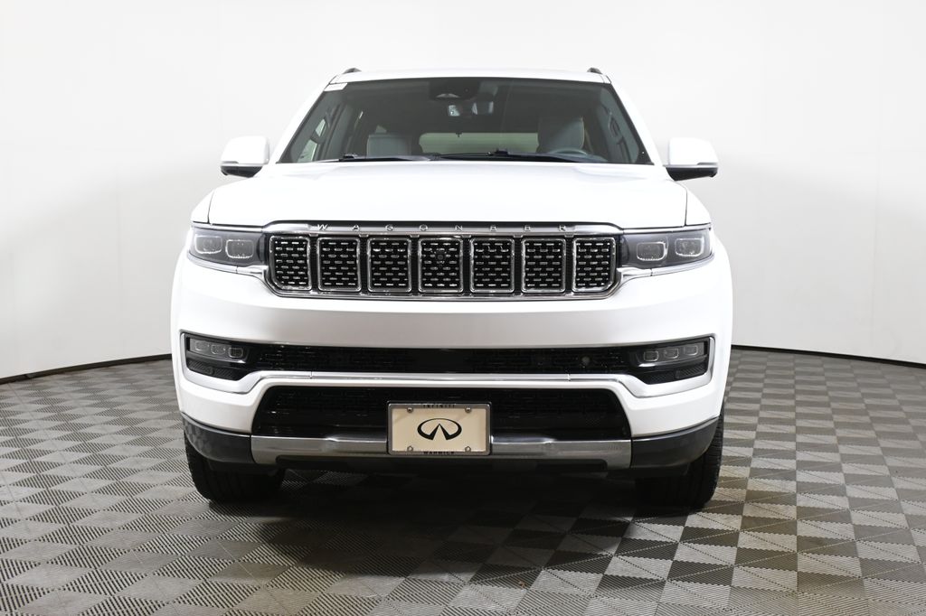 Thumbnail: 2022 Jeep Grand Wagoneer - 10