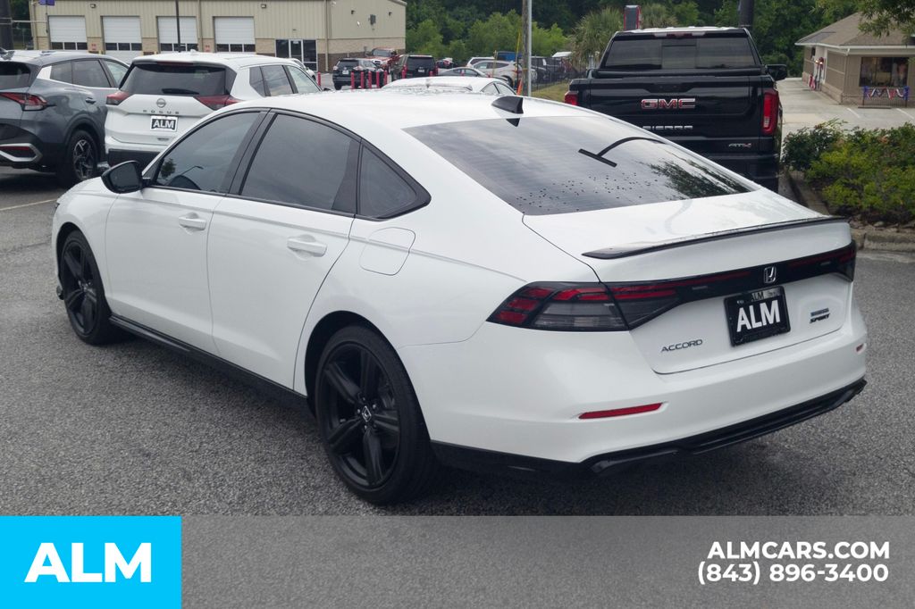 Used 2025 White Honda Sport-L image 9