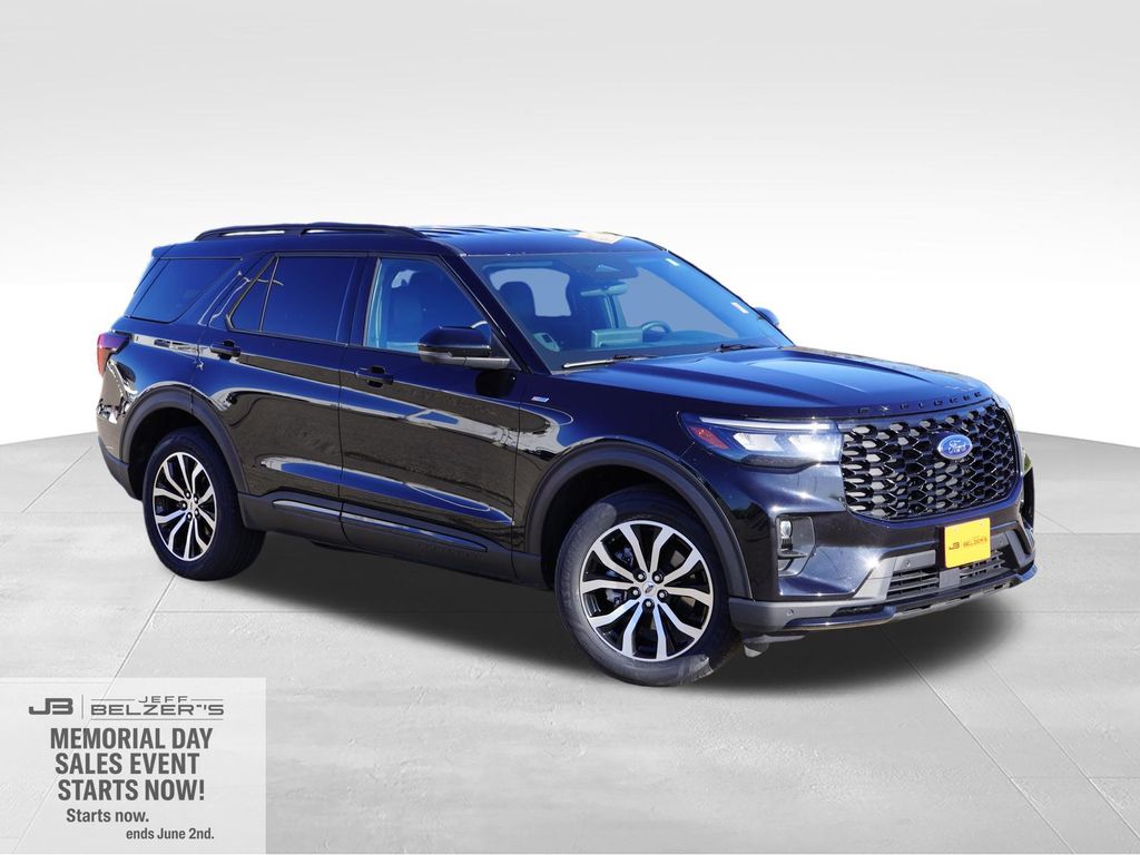 2025 Ford Explorer ST-Line AWD