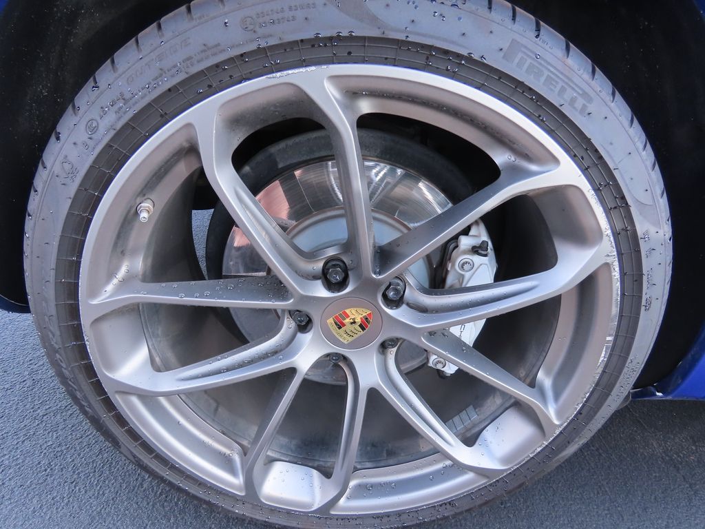 Thumbnail: 2020 Porsche  - 17