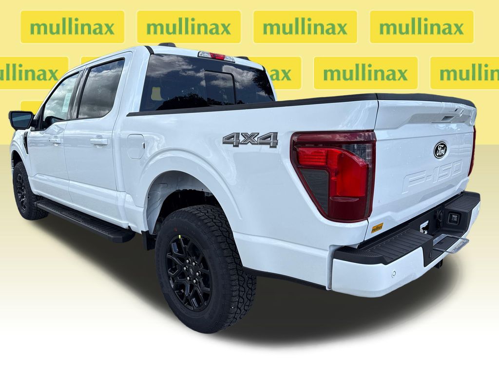 New 2026 White Ford XLT image 4