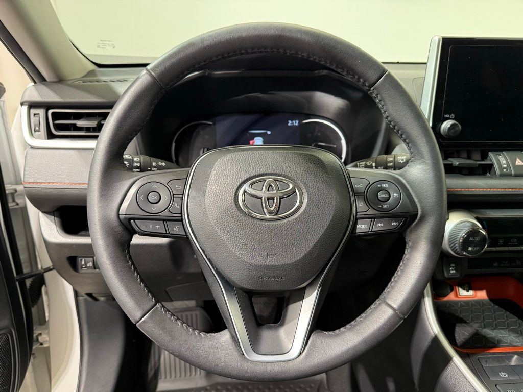 Thumbnail: 2024 Toyota RAV4 - 22