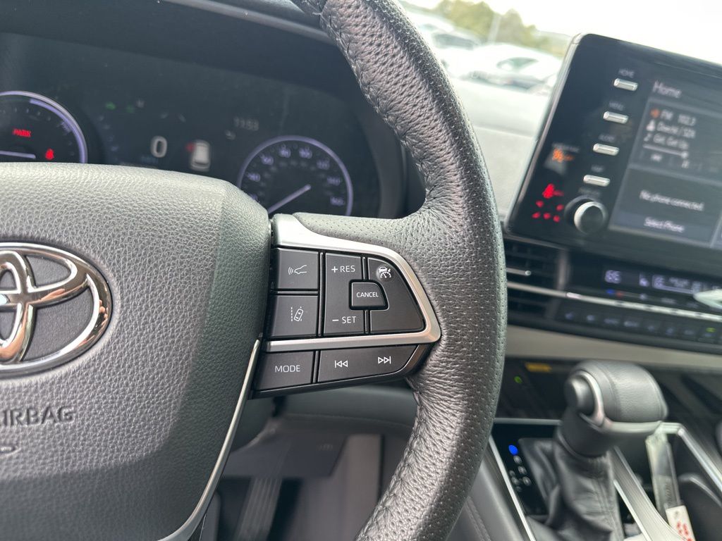 Used Car 2021 Toyota Sienna  For Sale Under $35,000 In Austin, Texas