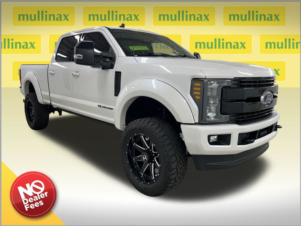 2019 Ford F-350 Super Duty Lariat Crew Cab 4WD