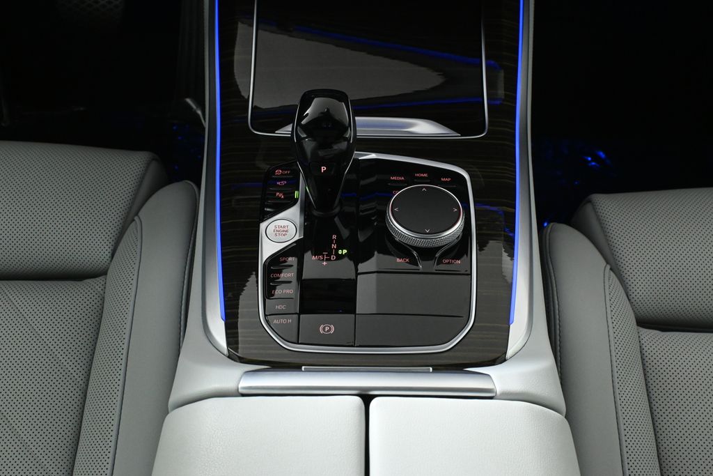 Thumbnail: 2023 BMW X5 - 24