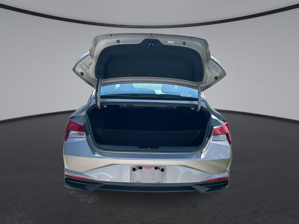 Thumbnail: 2021 Hyundai Elantra - 27