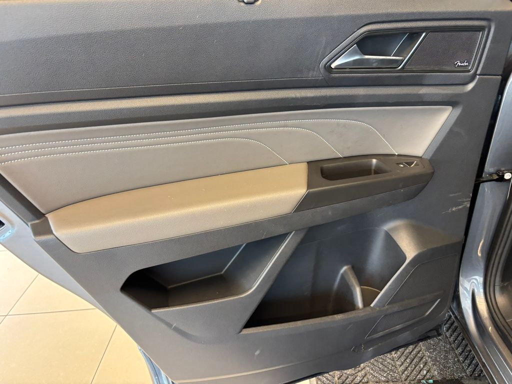 2022 Volkswagen Atlas 3.6L V6 SEL Premium R-Line
