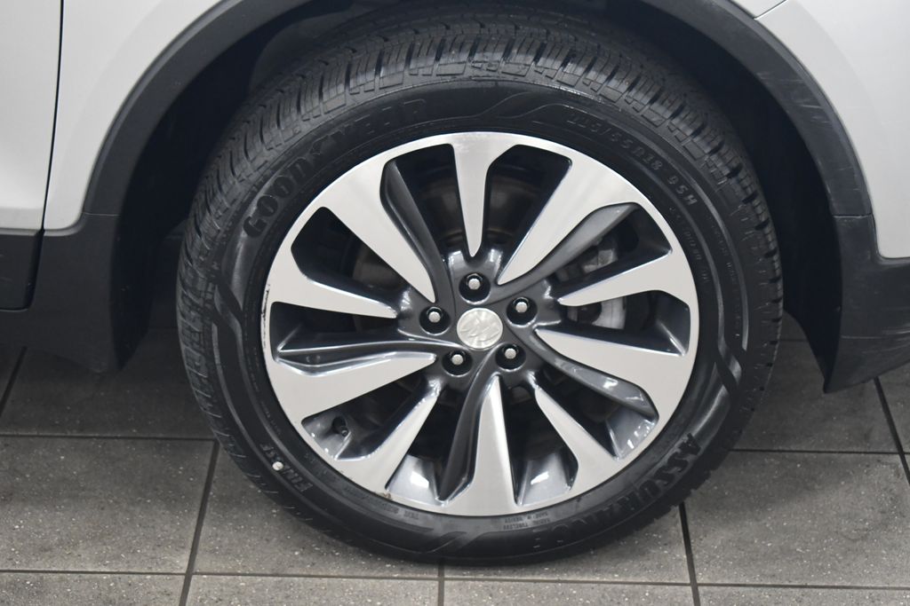 Thumbnail: 2022 Buick Encore - 10