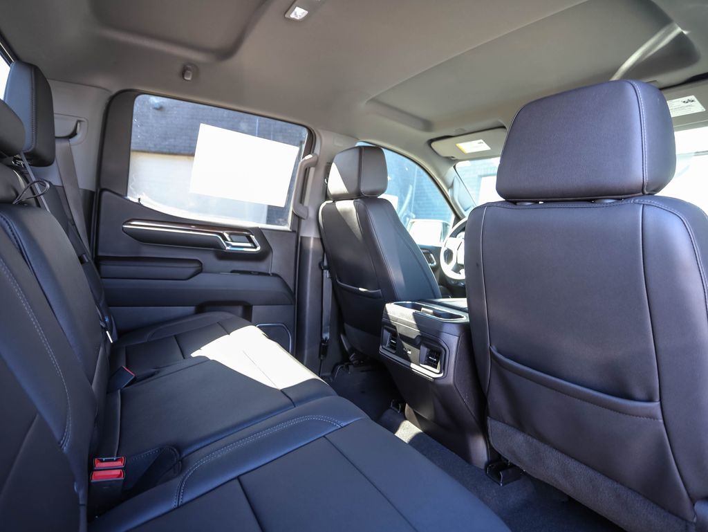 Thumbnail: 2024 Chevrolet Silverado 1500 - 24