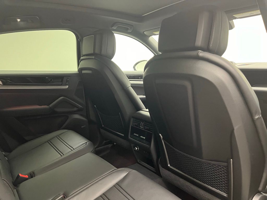 Thumbnail: 2026 Porsche  - 16