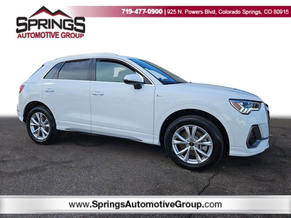 2024 Audi Q3 quattro Premium S Line 45 TFSI