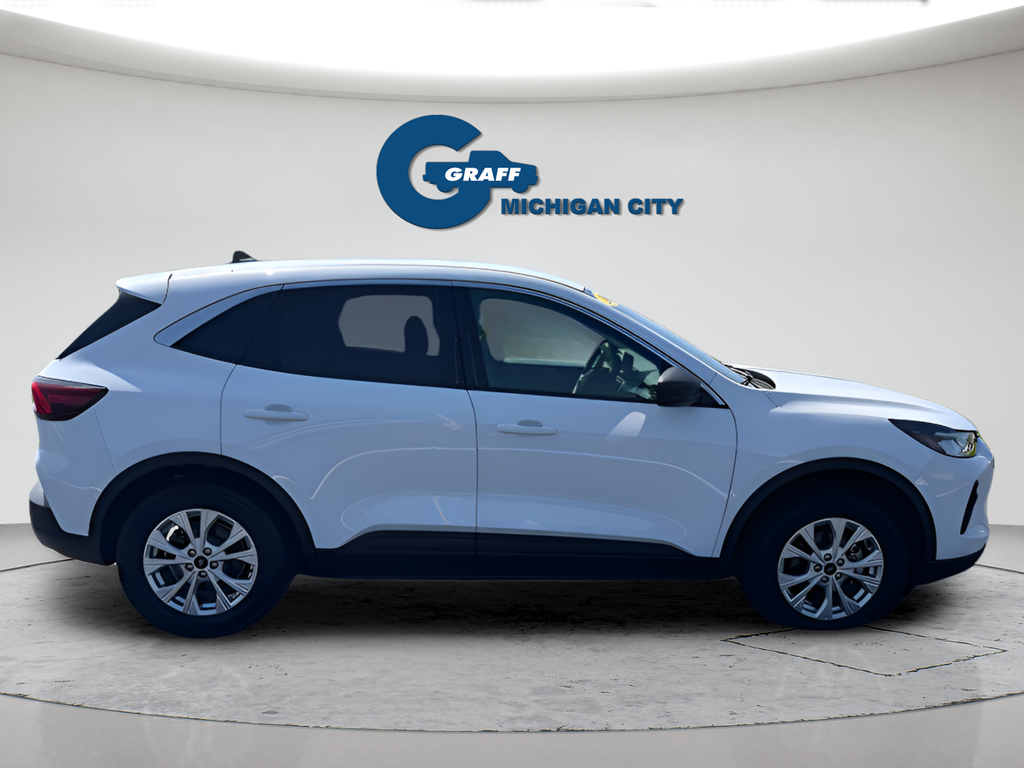 Used 2024 Ford Escape SUV