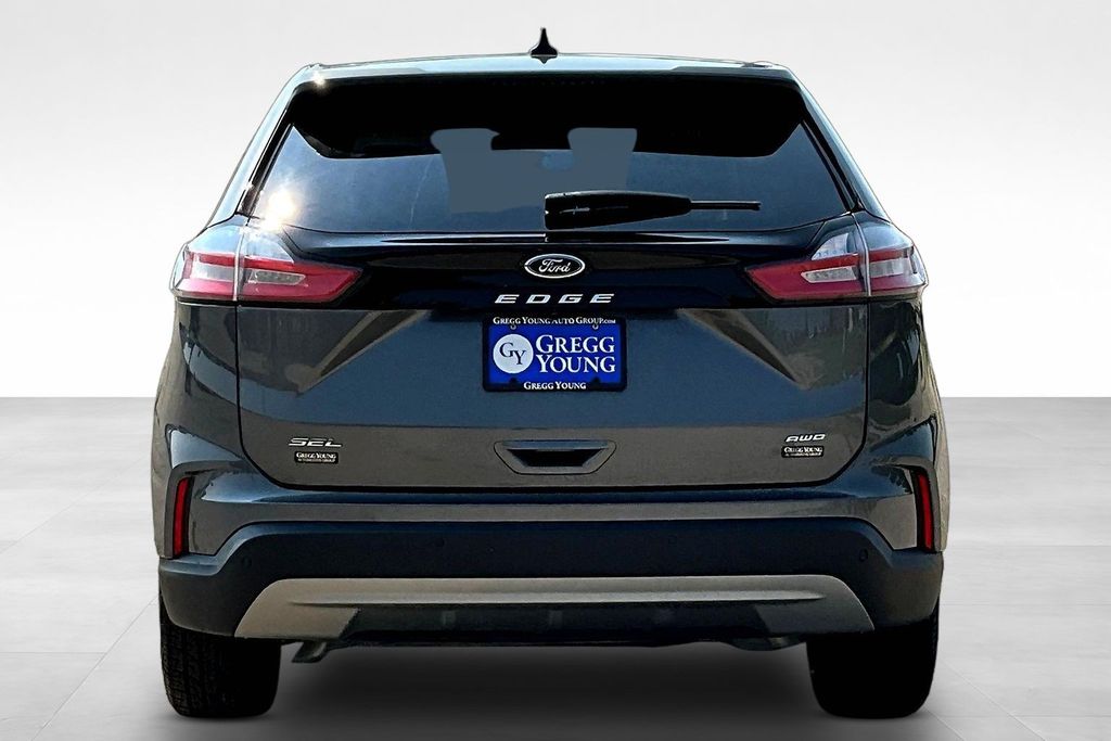 Used 2024 Ford Edge SUV