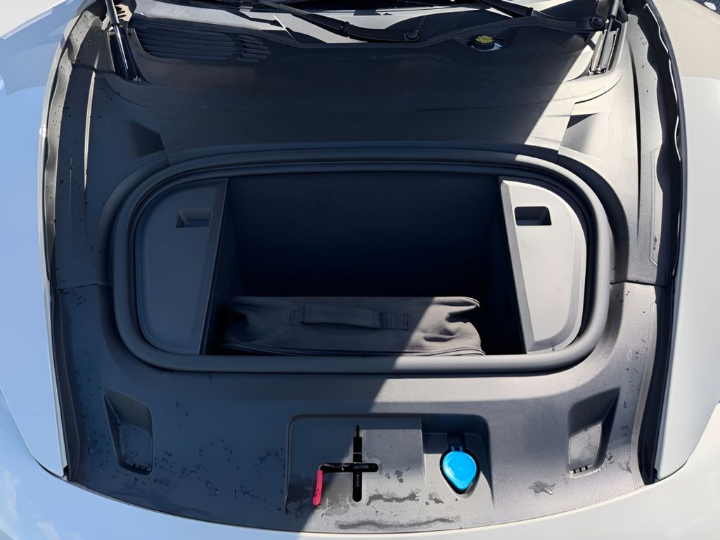 Certified Used 2022  Porsche  image 22