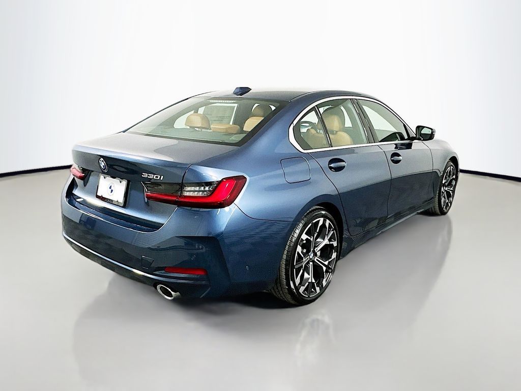Thumbnail: 2025 BMW 3 Series - 5