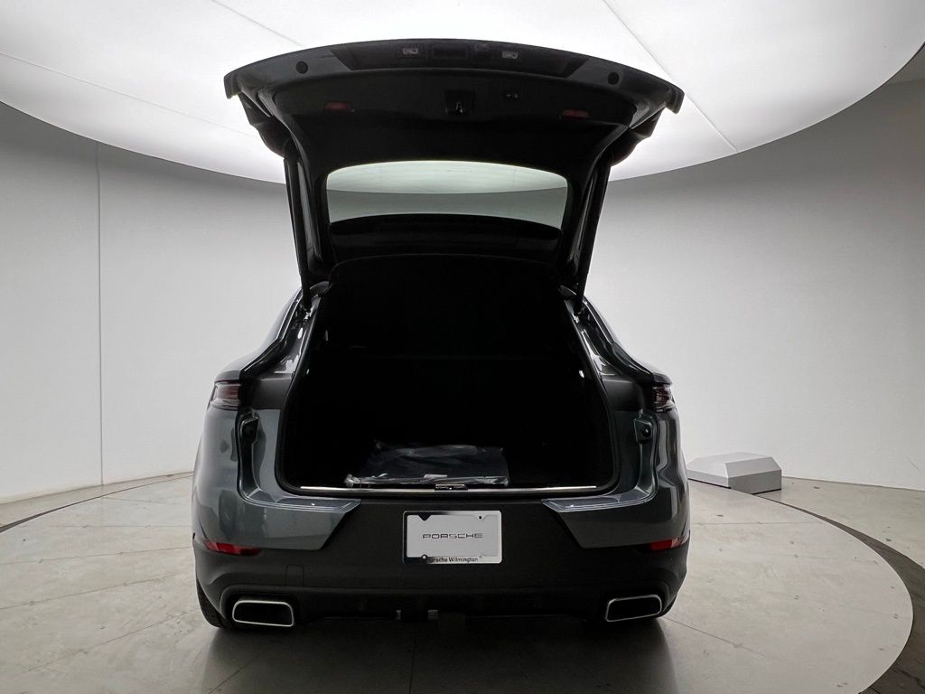 Thumbnail: 2026 Porsche  - 20