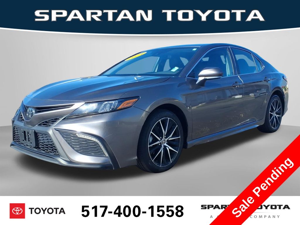  2024 Toyota Camry SE FWD   