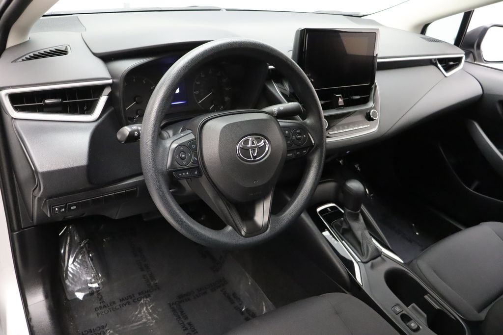 2023 Toyota Corolla LE 15