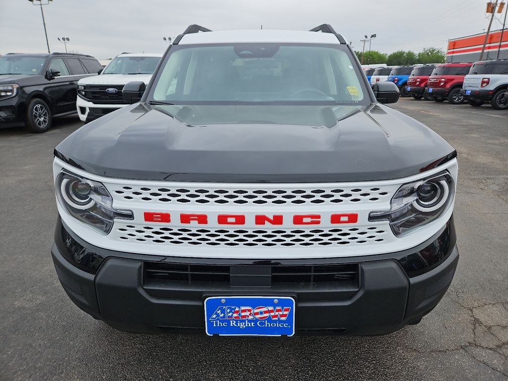 View vehicle photo 3