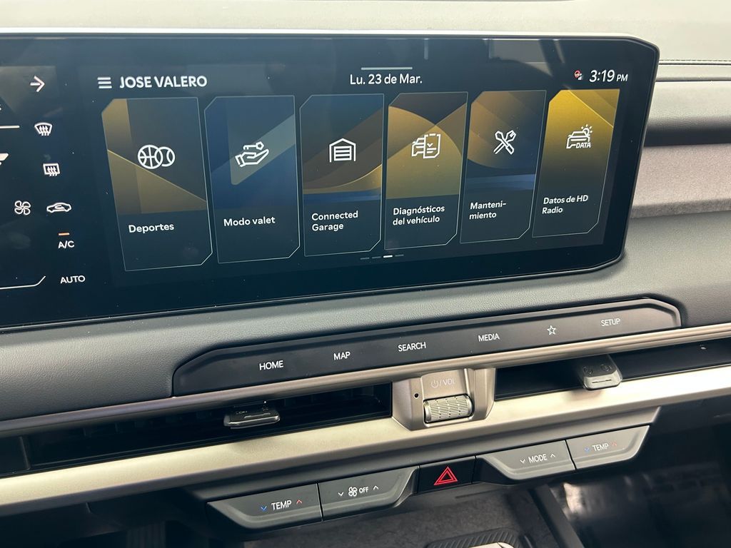 Used 2027 Midnight Lake Blue Kia S image 26