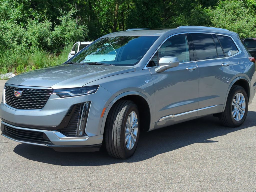Silver Metallic 2025 Cadillac XT6 SUV / Crossover Four-Wheel Drive 9-Speed Automatic