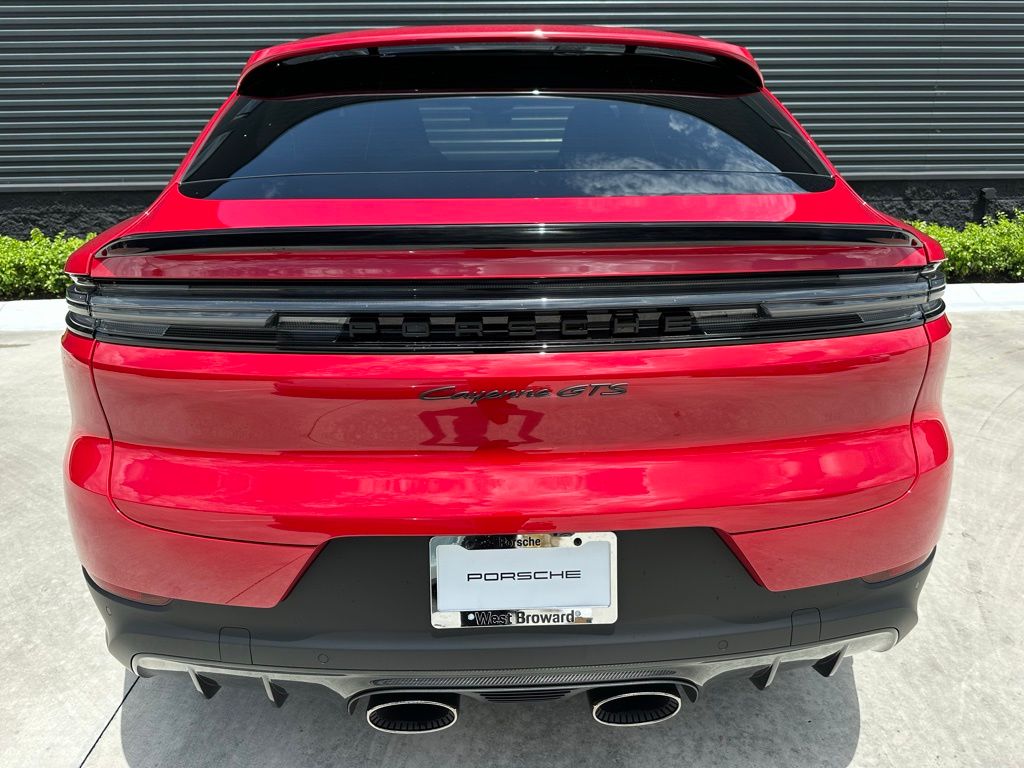 Thumbnail: 2025 Porsche  - 11