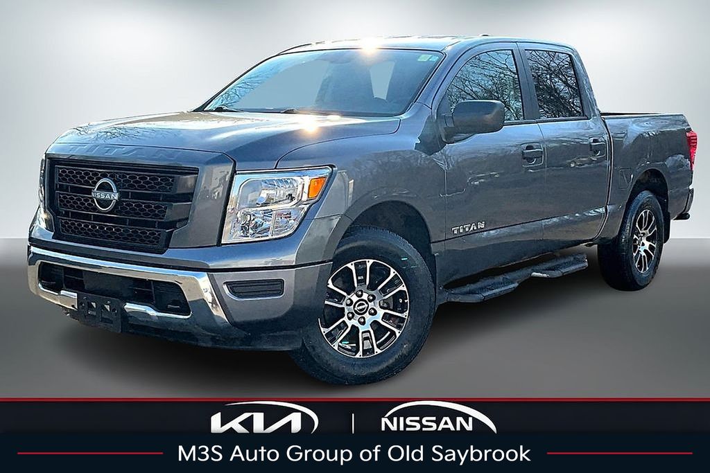 Gray (Gun Metallic) 2024 Nissan Titan Pickup Truck Four-Wheel Drive 9-Speed Automatic